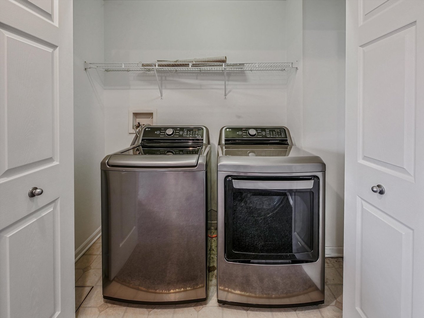 1090 Maubert Court Carol Stream, IL 60188 - Photo 19 of 55 a white stove top oven sitting inside of a kitchen