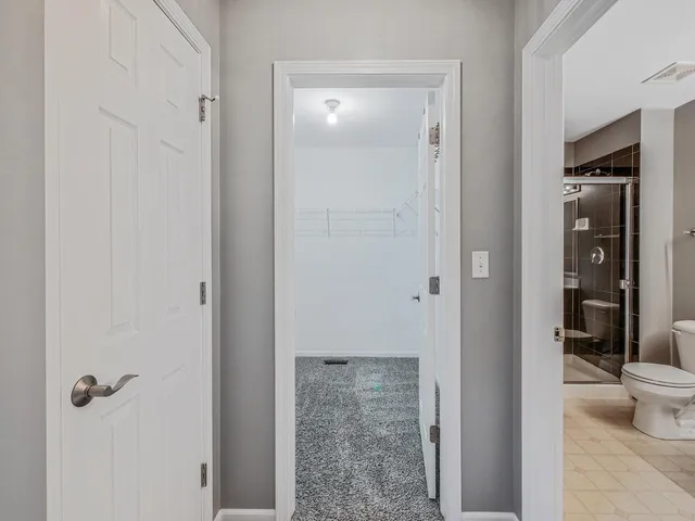 $389,900 | 1090 Maubert Court, Carol Stream, IL 60188