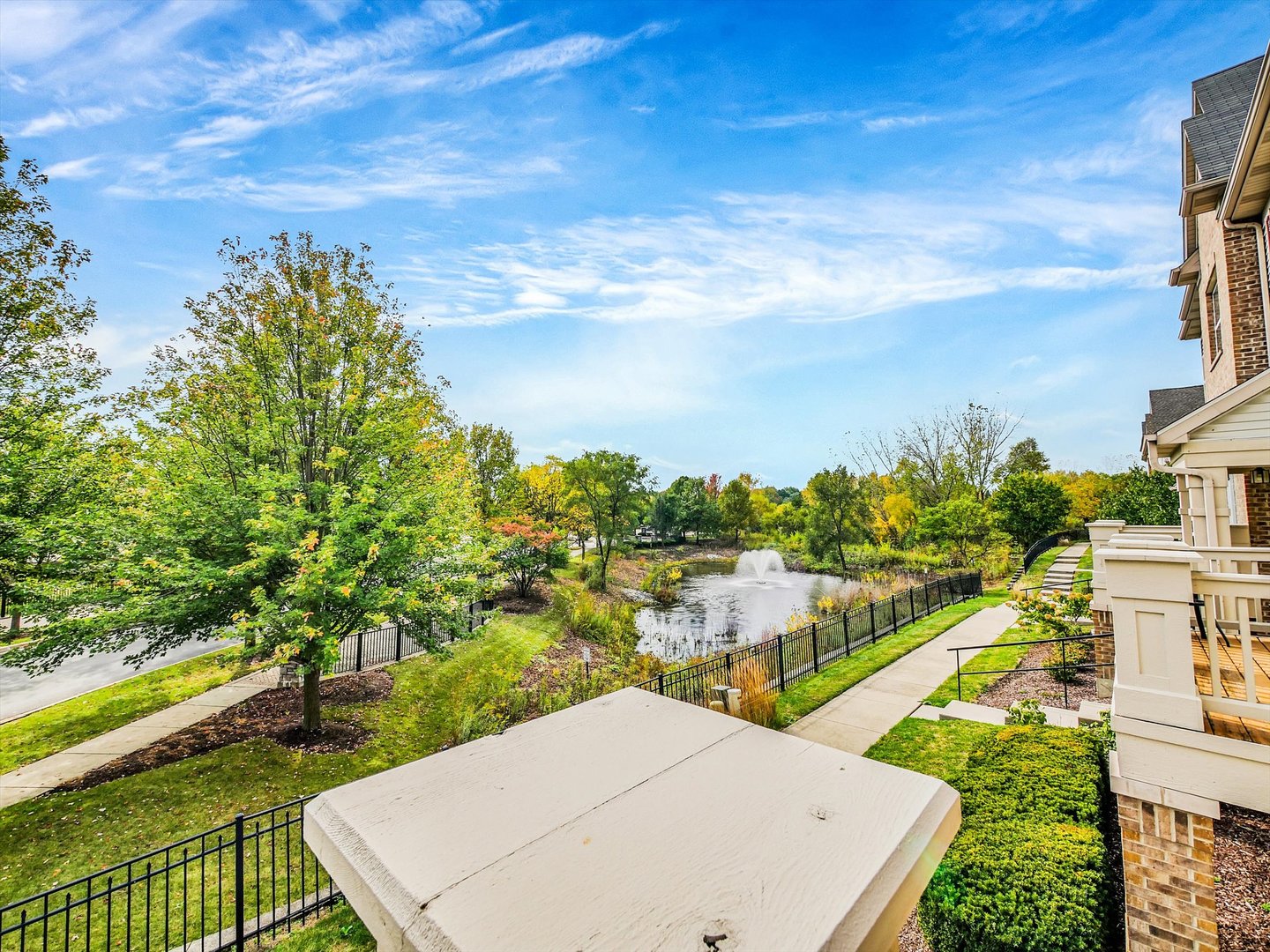 1090 Maubert Court Carol Stream, IL 60188 - Photo 46 of 55 a view of a city