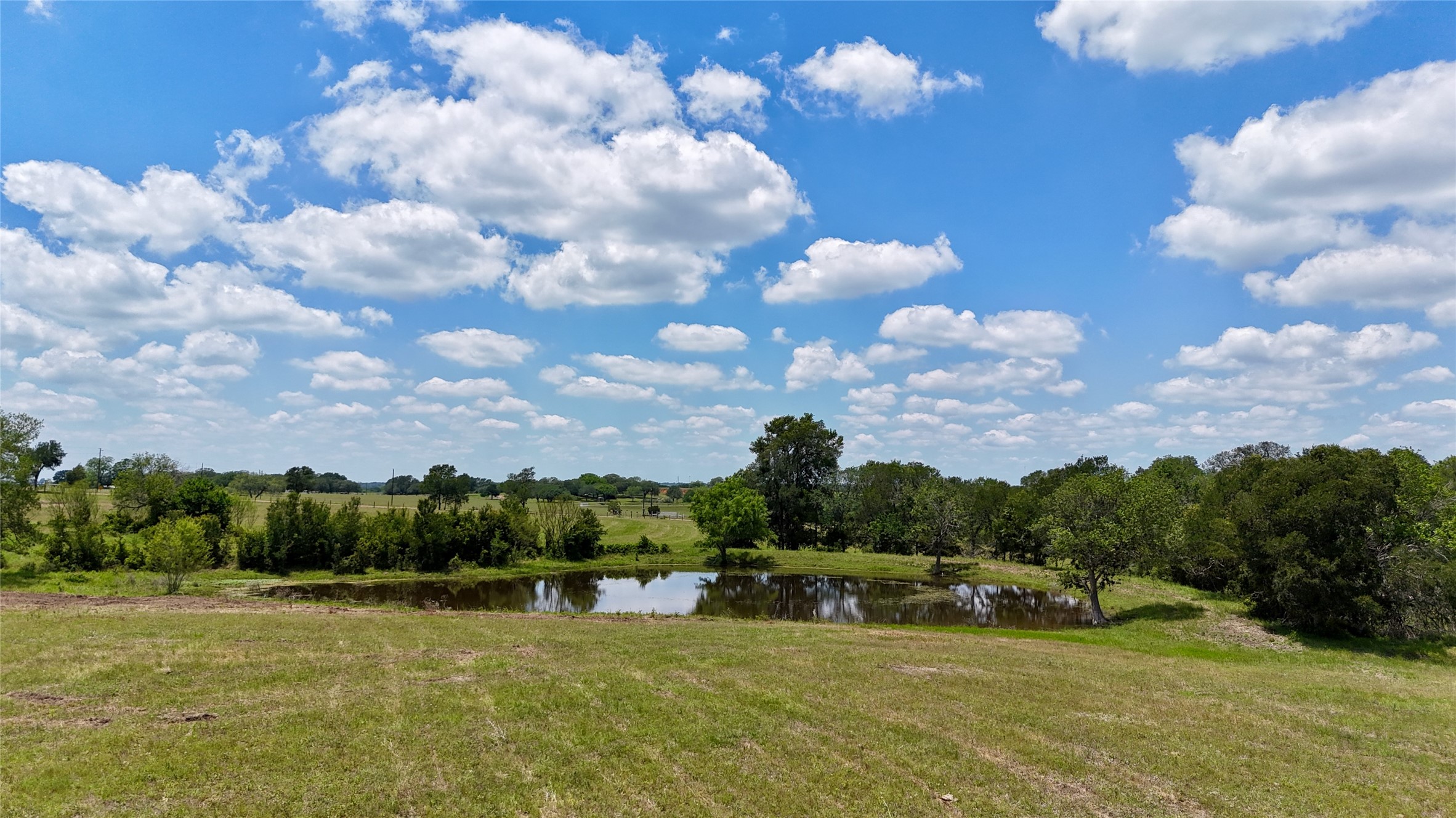 3703 Muehr Road Weimar, TX 78962 - Photo 2 of 29