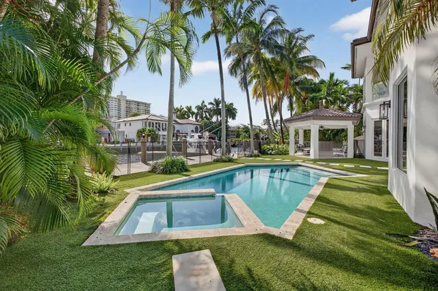 $5,495,000 | 2614 Castilla Isle, Fort Lauderdale, FL 33301