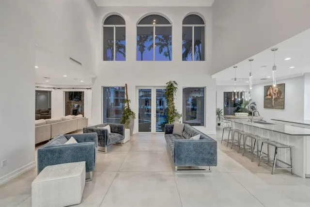 $5,495,000 | 2614 Castilla Isle, Fort Lauderdale, FL 33301