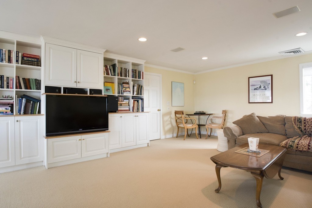 74 Galloupes Point Road Swampscott, MA 01907 - Photo 24 of 30 Gallery Image 24