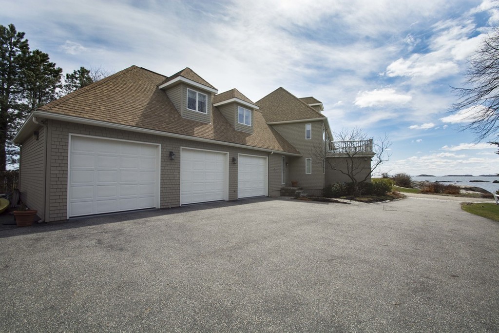 74 Galloupes Point Road Swampscott, MA 01907 - Photo 28 of 30 Gallery Image 28