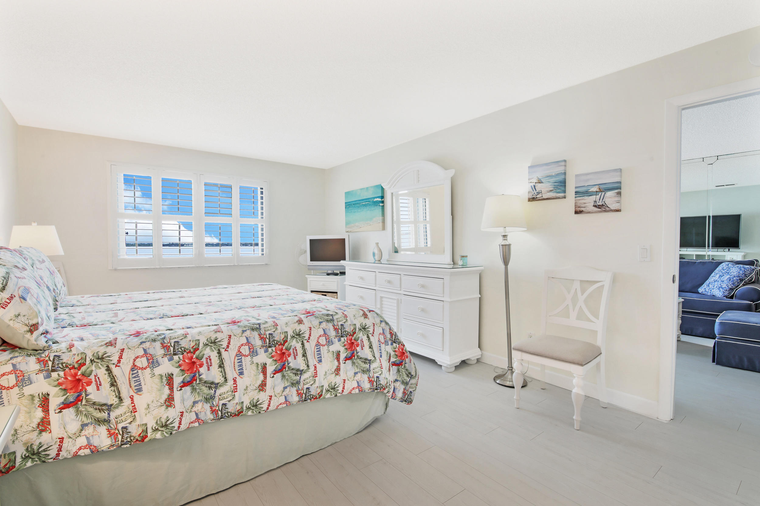 10 Northeast Plantation Road, Unit 303 Jensen Beach, FL 34957 - Photo 9 of 21 Master Bedroom