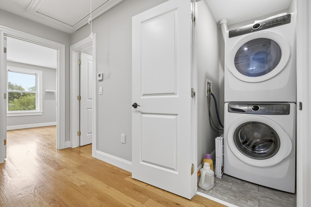 28 Beecher Place, Unit B Newton, MA 02459 - Photo 22 of 36