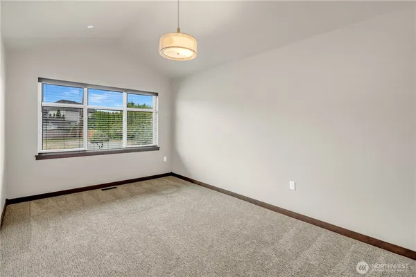 $1,375,000 | 25212 138th Place Southeast, Kent, WA 98042