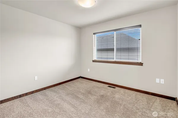 $1,375,000 | 25212 138th Place Southeast, Kent, WA 98042