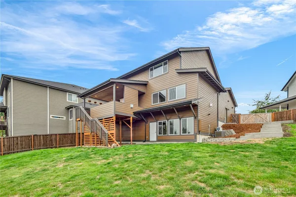$1,375,000 | 25212 138th Place Southeast, Kent, WA 98042