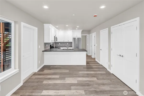 $1,375,000 | 25212 138th Place Southeast, Kent, WA 98042