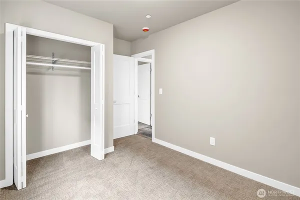 $1,375,000 | 25212 138th Place Southeast, Kent, WA 98042