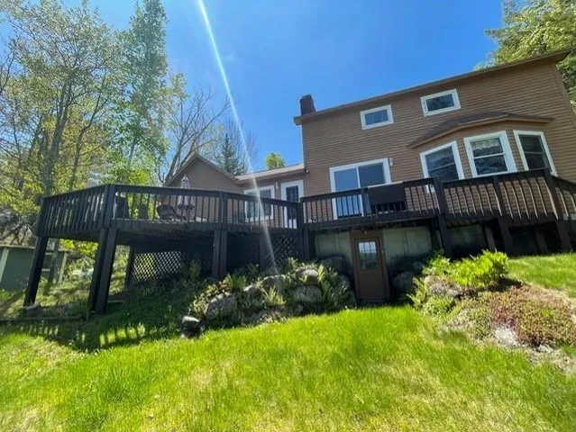 $3,200 | 11 Watkins Avenue, Bradford, NH 03221