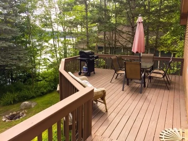 $3,200 | 11 Watkins Avenue, Bradford, NH 03221