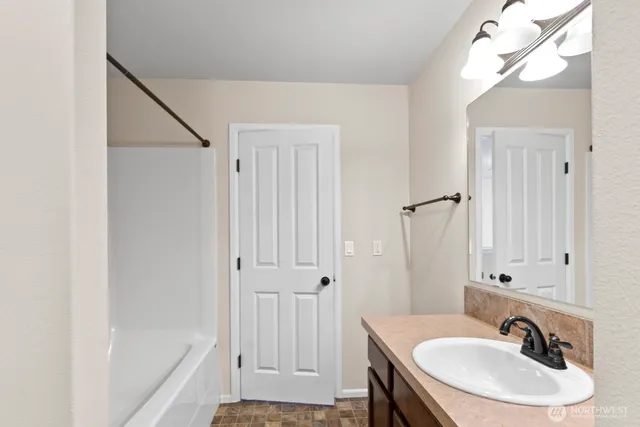 $569,000 | 1105 Sigafoos Avenue Northwest, Orting, WA 98360