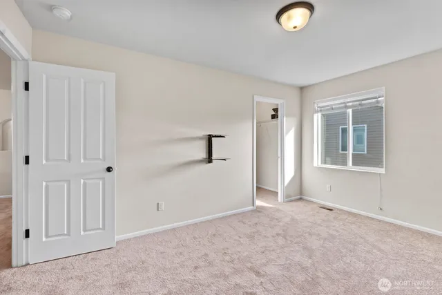 $569,000 | 1105 Sigafoos Avenue Northwest, Orting, WA 98360