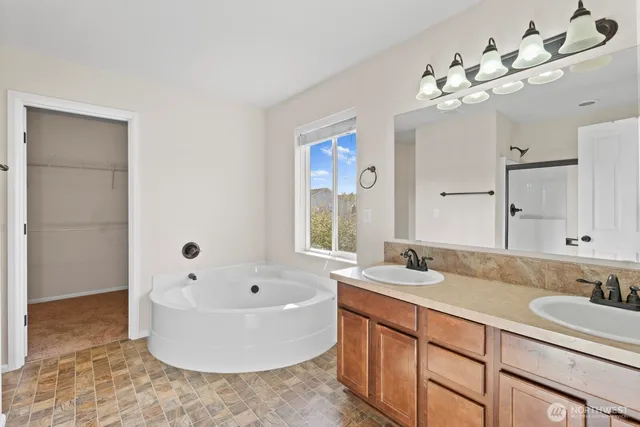 $569,000 | 1105 Sigafoos Avenue Northwest, Orting, WA 98360