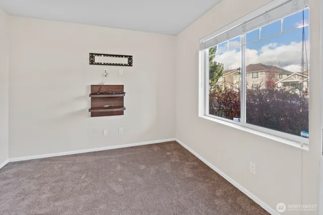 $569,000 | 1105 Sigafoos Avenue Northwest, Orting, WA 98360