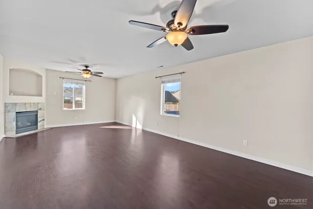 $569,000 | 1105 Sigafoos Avenue Northwest, Orting, WA 98360