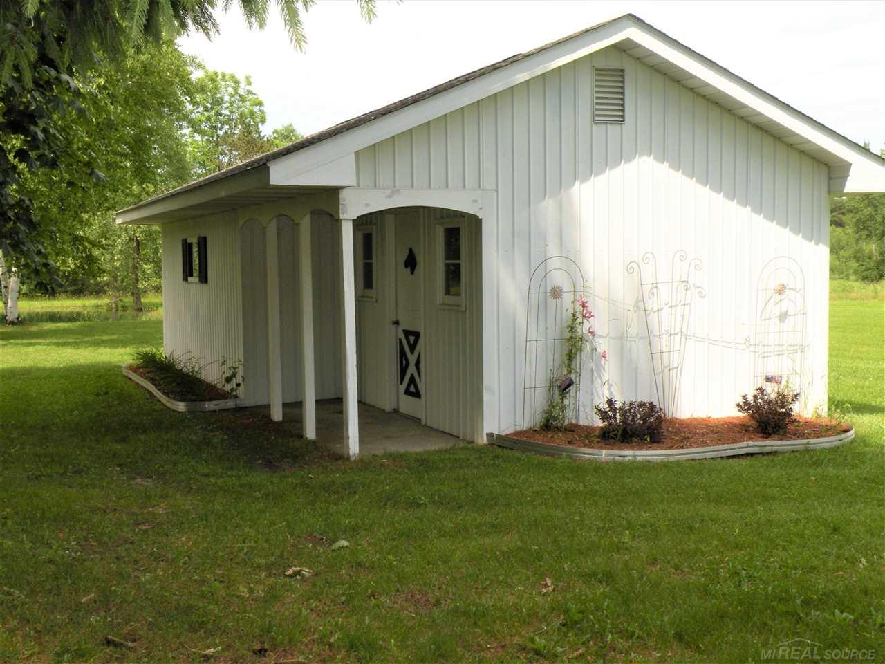 6335 Townsend Road Applegate, MI 48401 - Photo 7 of 44