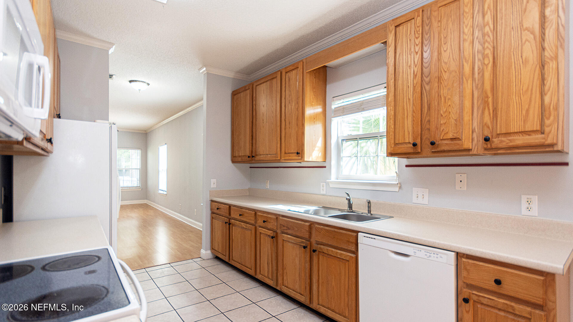 3237 Mayflower Street Jacksonville, FL 32205 - Photo 8 of 24 Kitchen