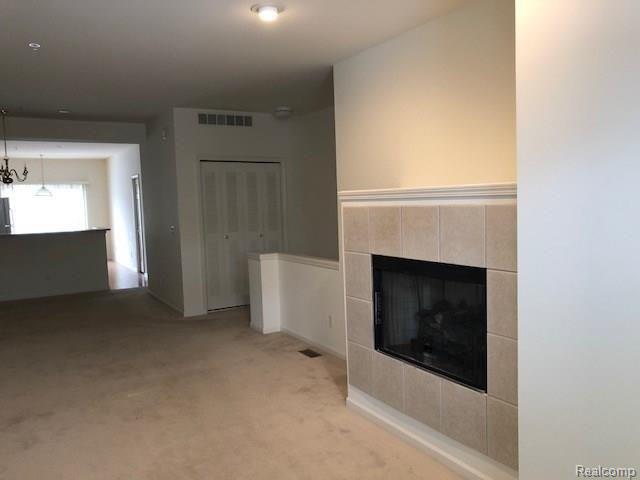 1453 Raleigh Place, Unit 103 Troy, MI 48084 - Photo 3 of 14 IMG_0083.jpg