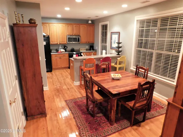 $2,750 | 15 Meridian Road, Beaufort, SC 29907