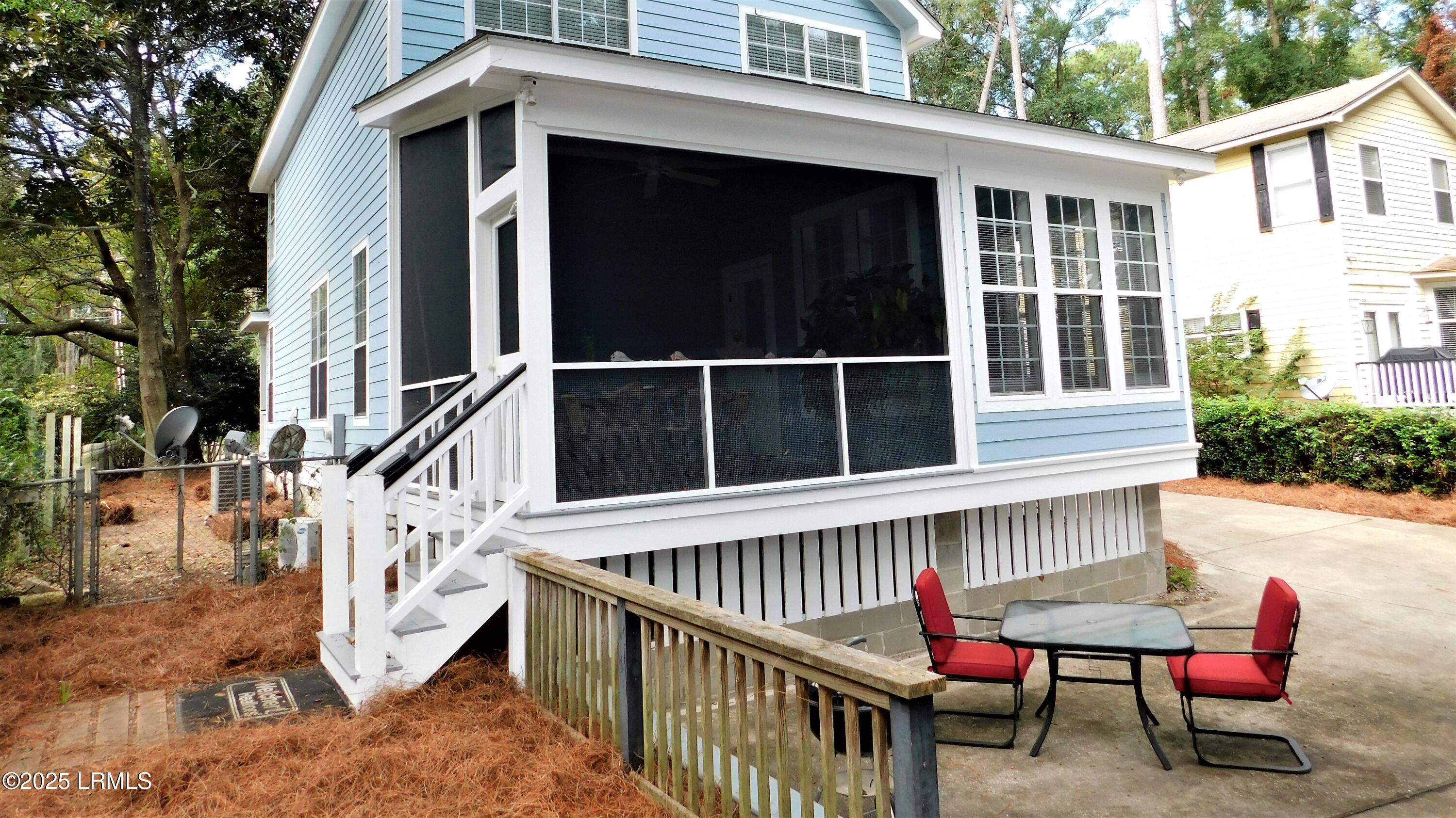 15 Meridian Road Beaufort, SC 29907 - Photo 42 of 47 Back Patio