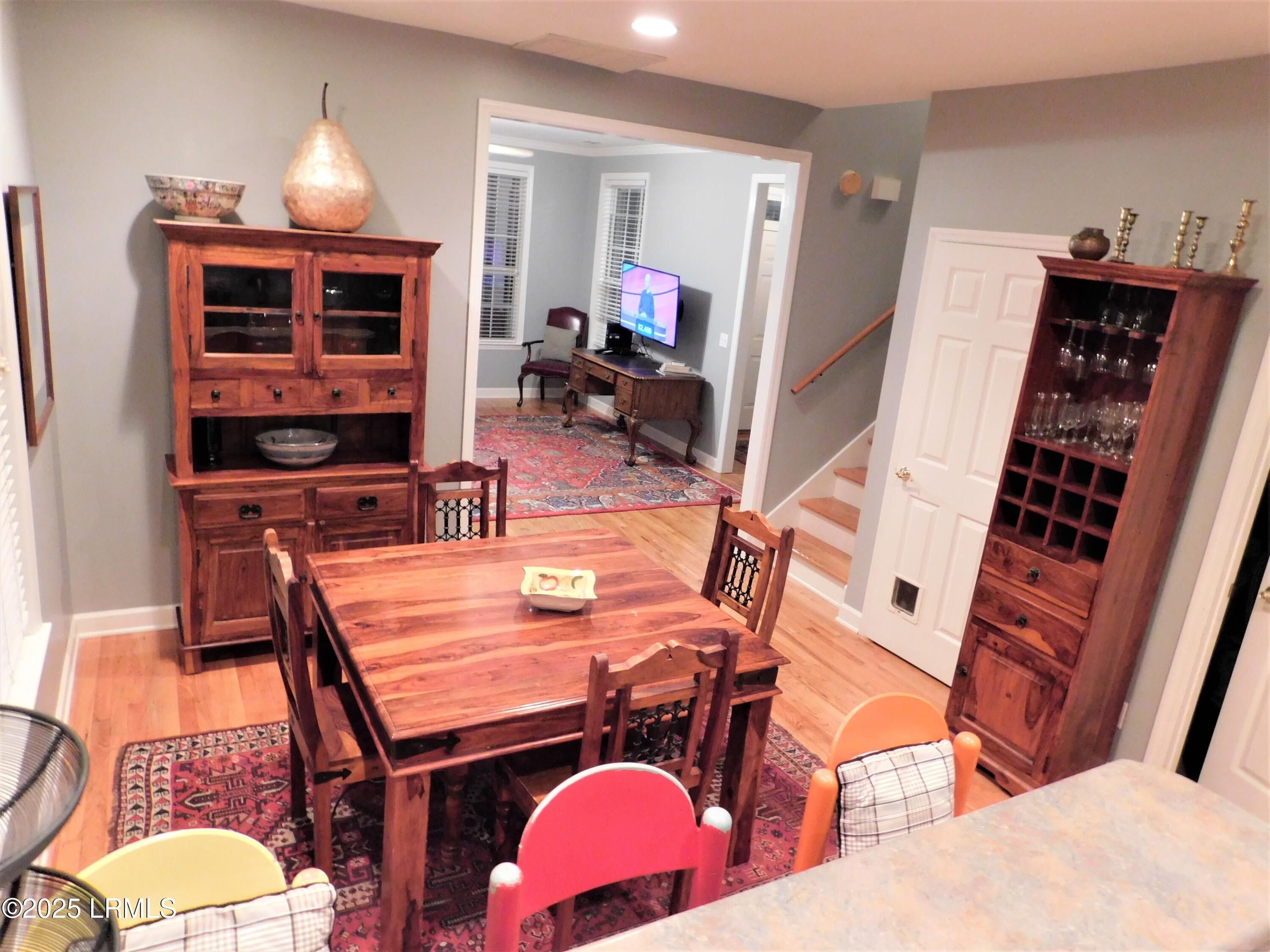 15 Meridian Road Beaufort, SC 29907 - Photo 45 of 47 Dining & Living