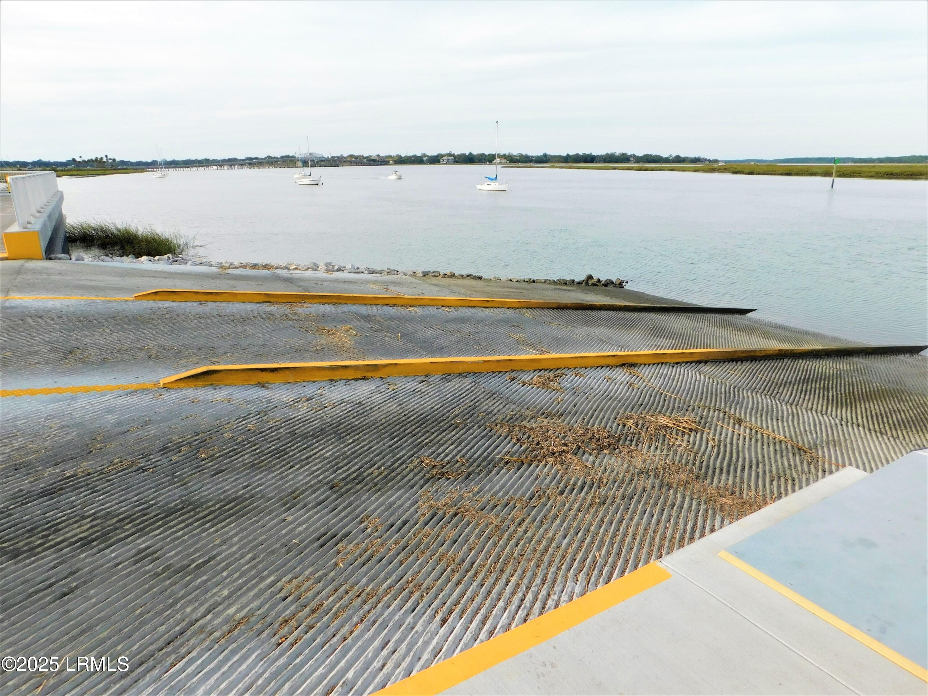 15 Meridian Road Beaufort, SC 29907 - Photo 6 of 47 203 - Whitehall Boat Landing