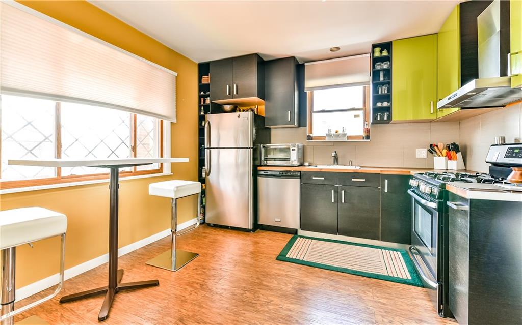 1022 Rothpletz Street Pittsburgh, PA 15212 - Photo 10 of 25 Gallery Image 10