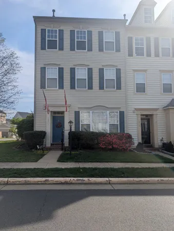 $3,300 | 12011 Lake Baldwin Drive, Bristow, VA 20136