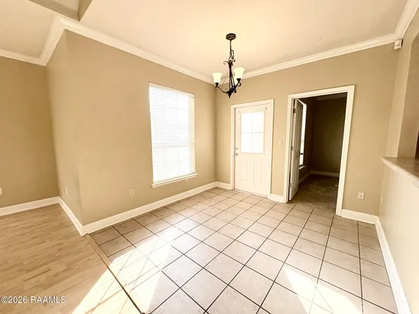 $1,800 | 4441 Burbank Drive, Unit 108, Baton Rouge, LA 70820