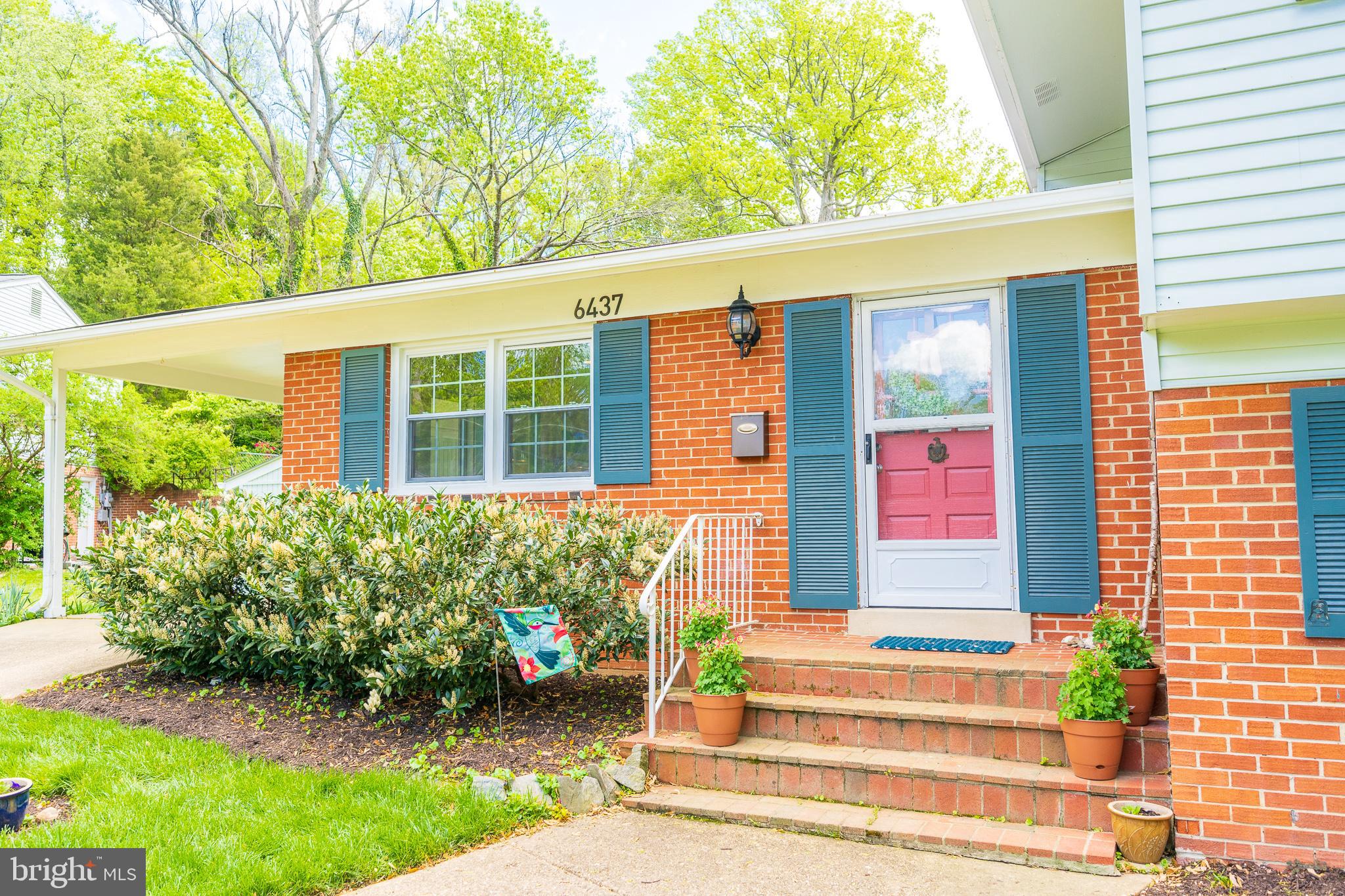 6437 Rives Court Springfield, VA 22150 - Photo 4 of 42 Front Exterior