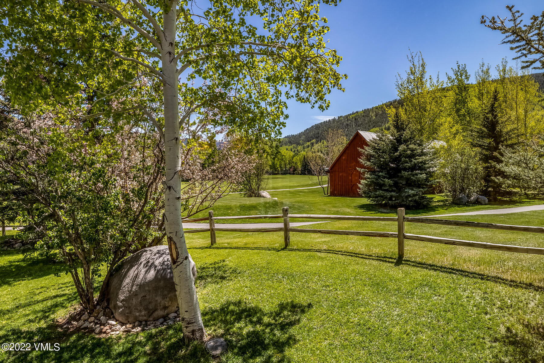 8 Deer Boulevard Eagle-Vail, CO 81620 - Photo 2 of 34 a view of outdoor space and yard