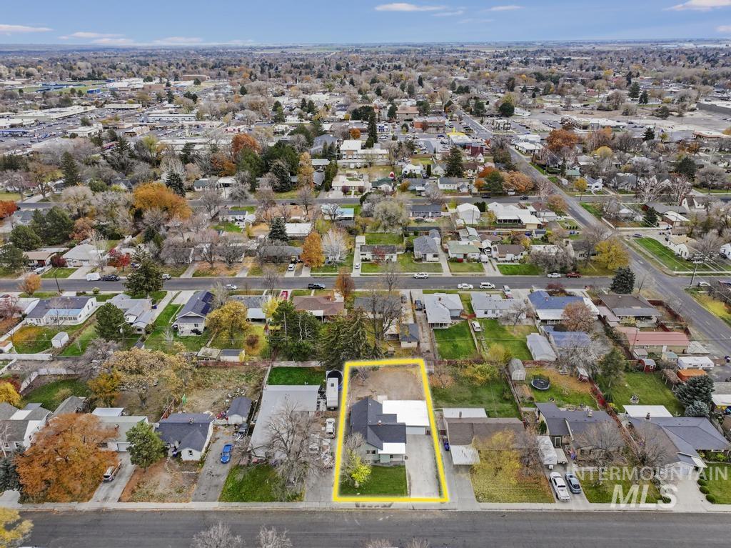 344 Fillmore Street Twin Falls, ID 83301 - Photo 39 of 42 Aerial perspective of suburban area featuring property boundaries highlighted