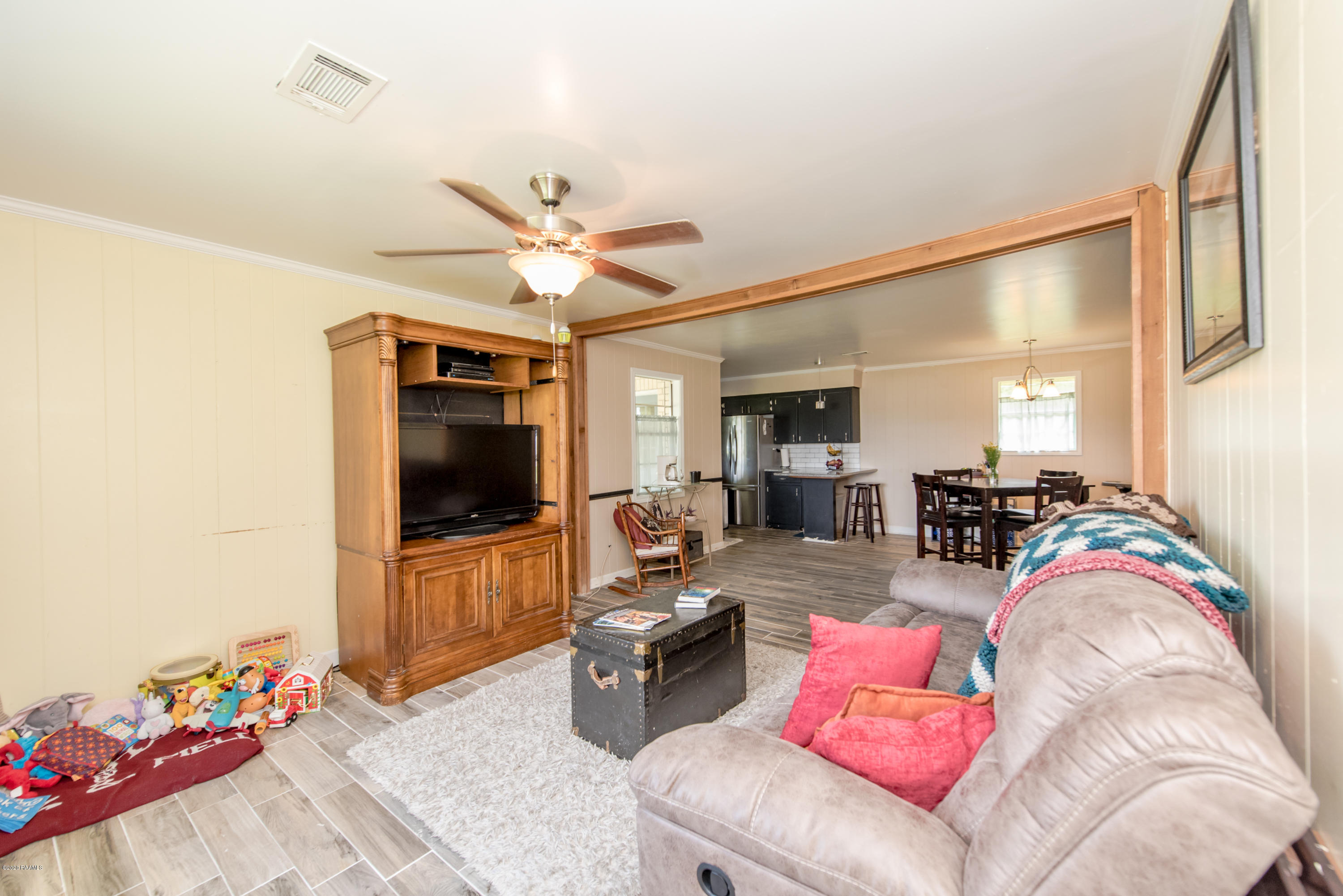 113 Clifton Davis Road Rayne, LA 70578 - Photo 2 of 32
