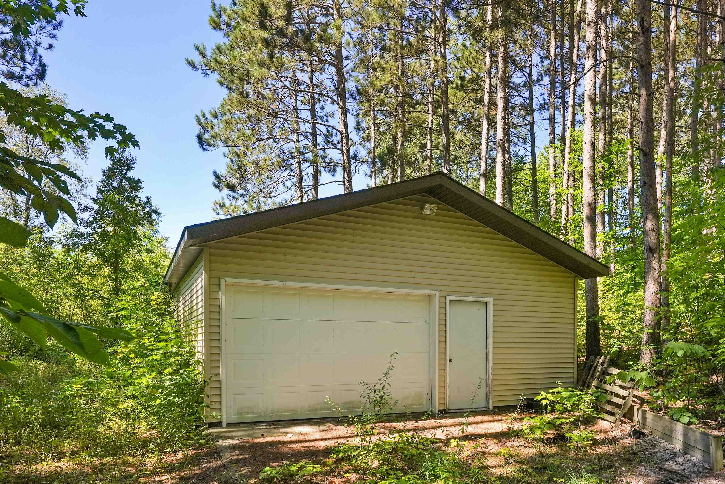 2941 No 45 Road Manton, MI 49663 - Photo 11 of 48 Gallery Image 11