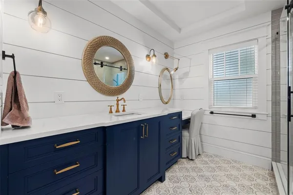 $1,449,000 | 2420 14th Street North, St. Petersburg, FL 33704