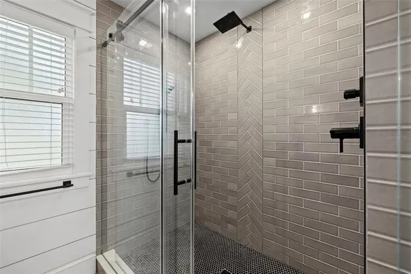 $1,449,000 | 2420 14th Street North, St. Petersburg, FL 33704