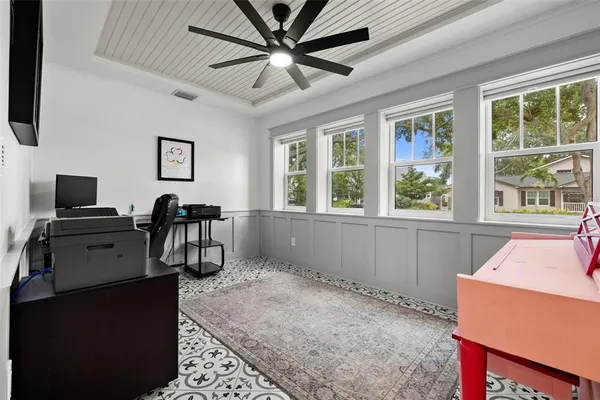 $1,449,000 | 2420 14th Street North, St. Petersburg, FL 33704