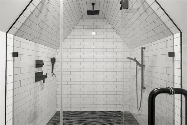 $1,449,000 | 2420 14th Street North, St. Petersburg, FL 33704