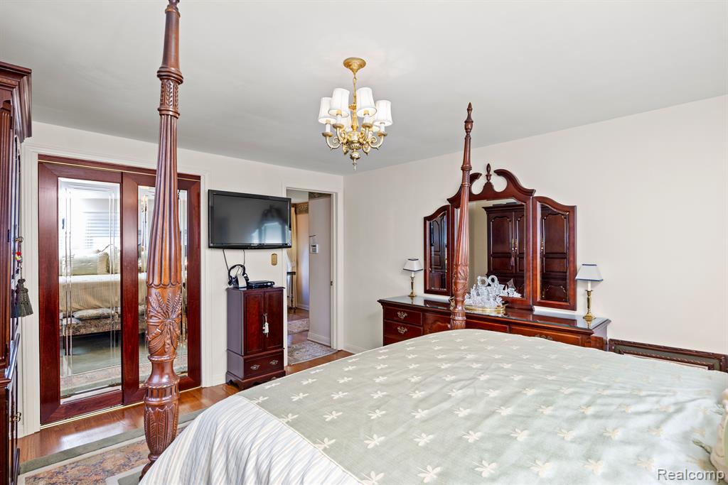 1020 Yorkshire Road Grosse Pointe Park, MI 48230 - Photo 26 of 83