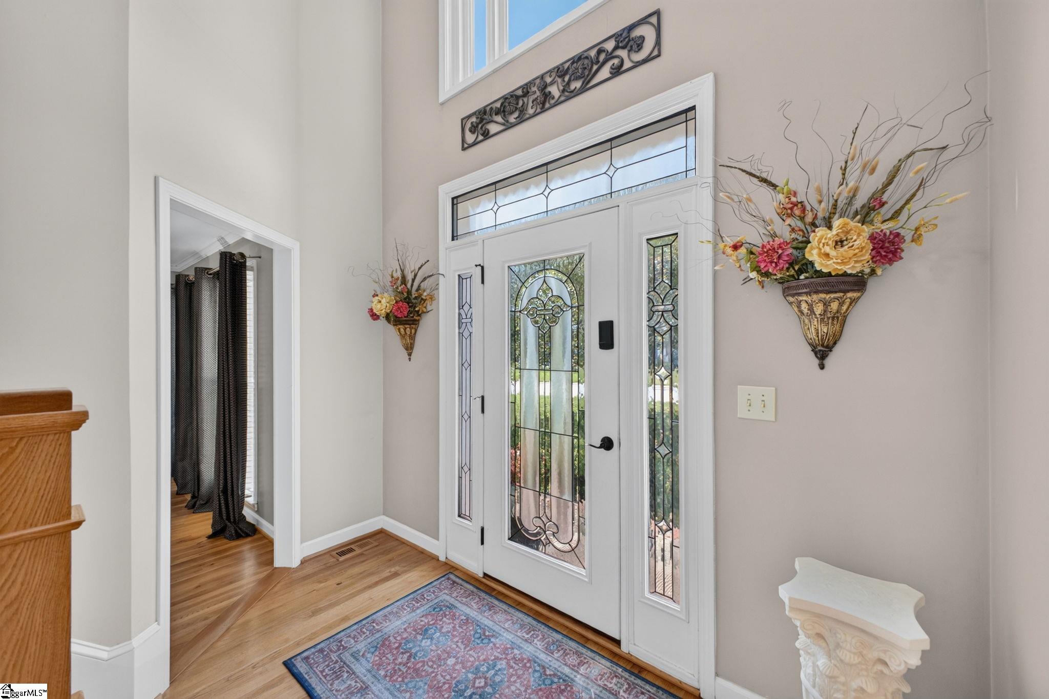 18 Middlecreek Way Greenville, SC 29607 - Photo 6 of 37 Gallery Image 6