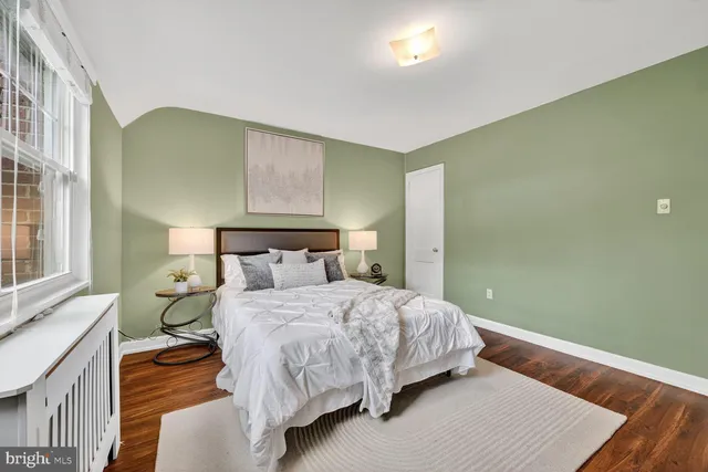 $398,000 | 1404 12th Street North, Unit 21, Arlington, VA 22209