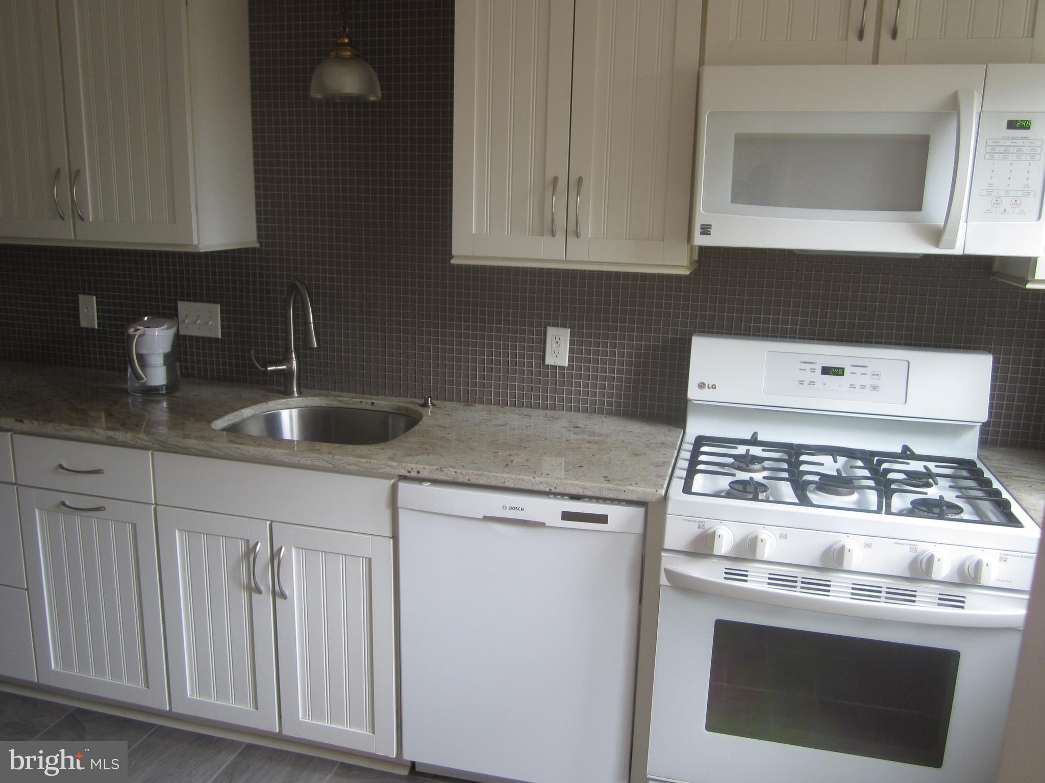 218 Brandon Road Baltimore, MD 21212 - Photo 4 of 12 Kitchen
