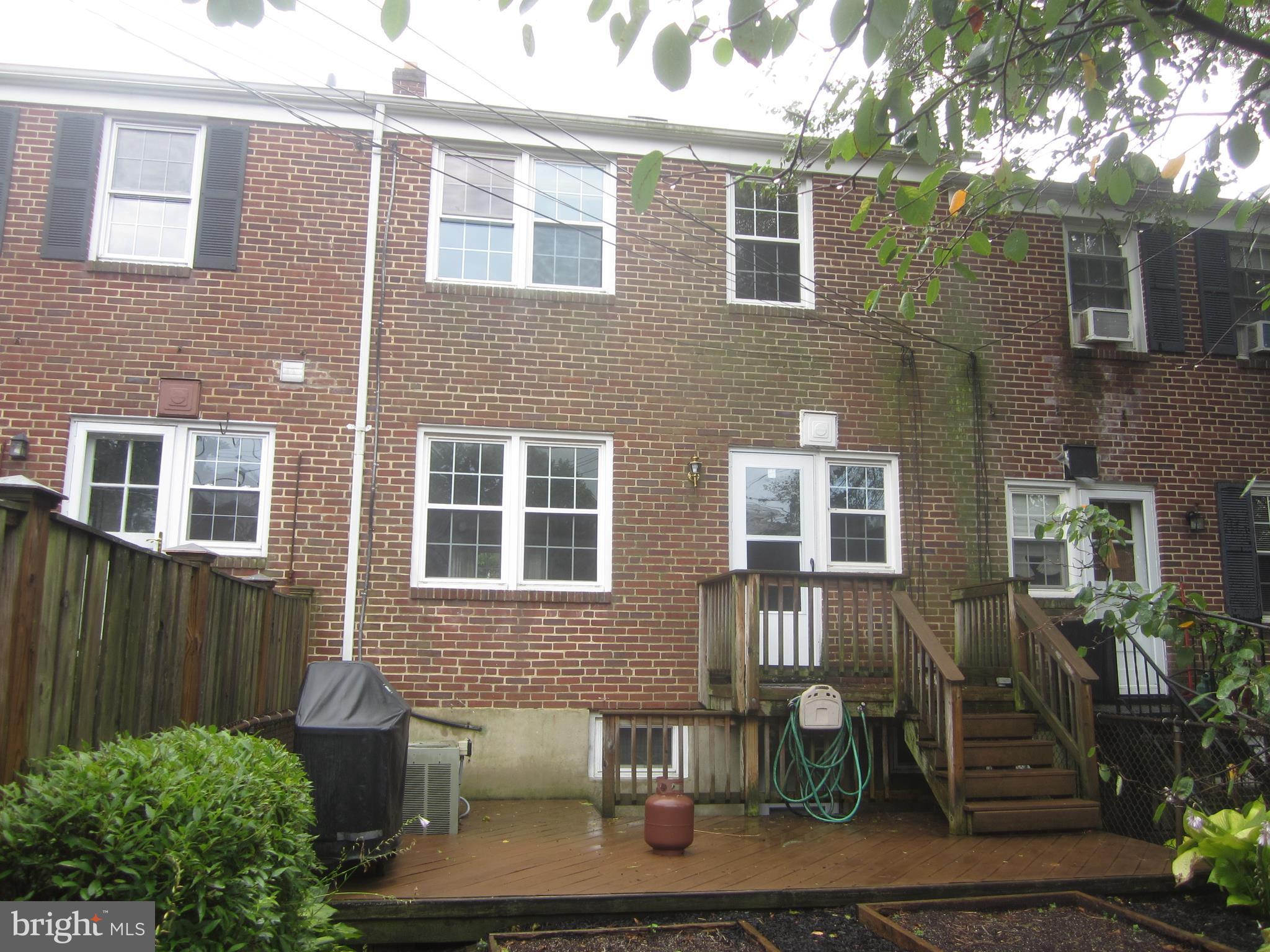 218 Brandon Road Baltimore, MD 21212 - Photo 8 of 12 Exterior (Rear)