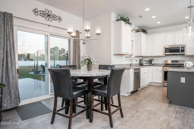 $575,000 | 107 Tyler Way, Moyock, NC 27958