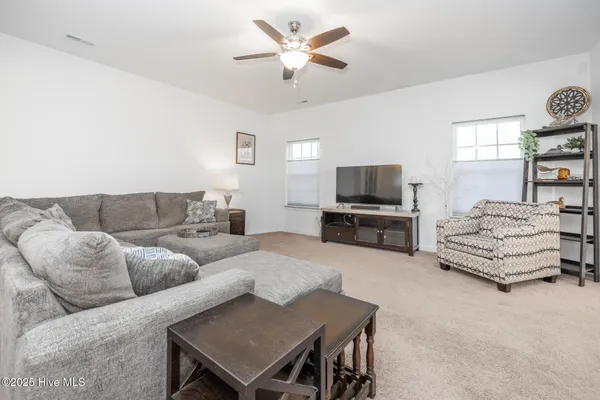 $575,000 | 107 Tyler Way, Moyock, NC 27958