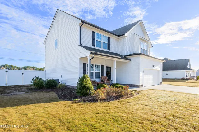 $575,000 | 107 Tyler Way, Moyock, NC 27958