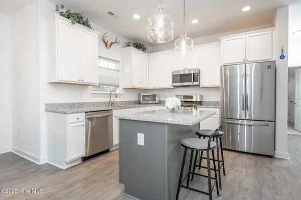 $575,000 | 107 Tyler Way, Moyock, NC 27958